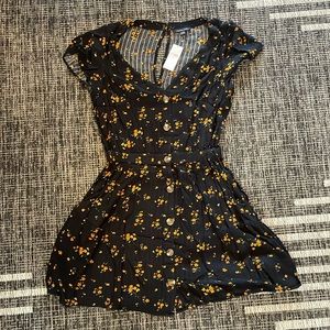 American Eagle - Mini Sun Dress